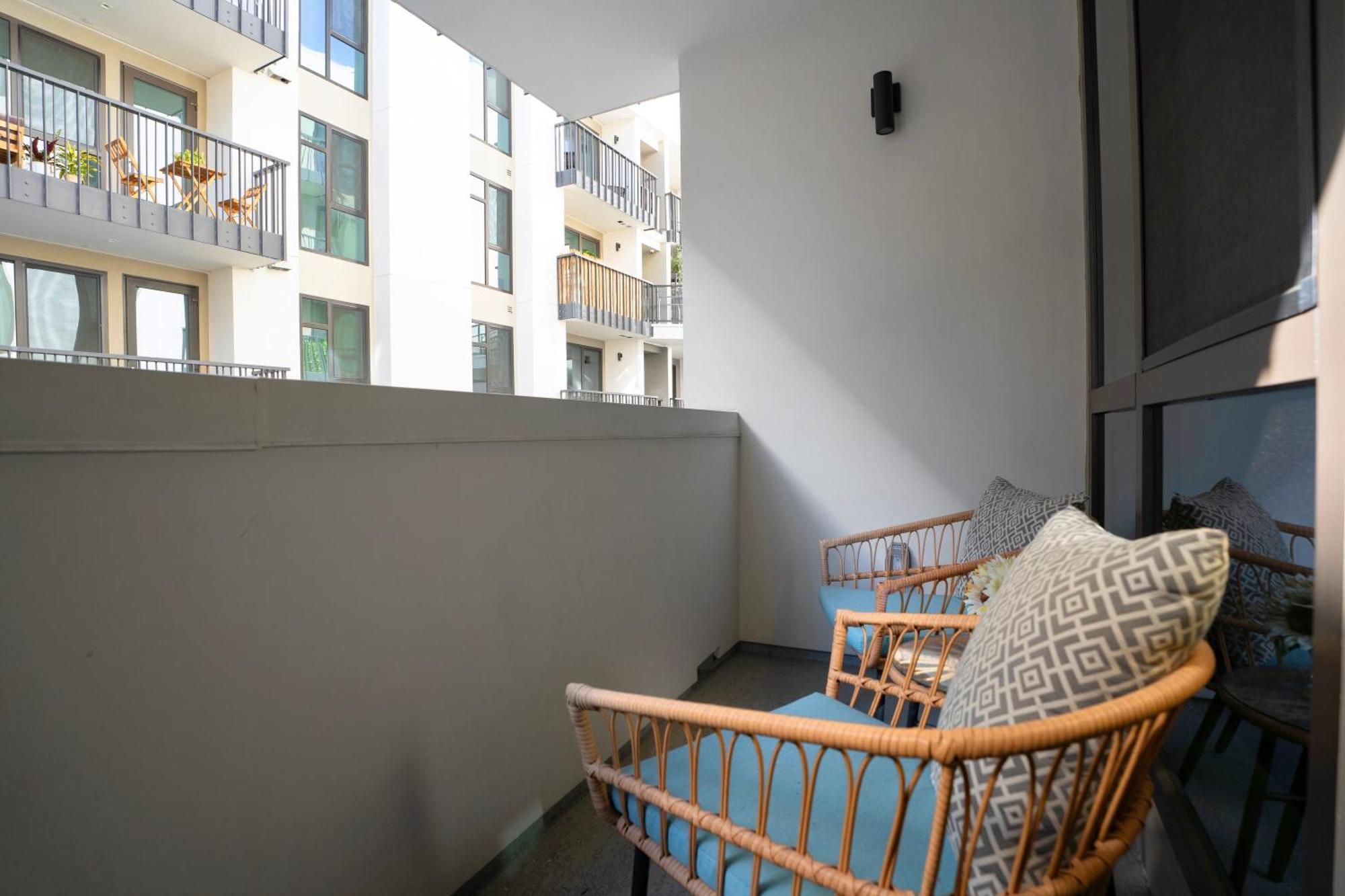 Ocean Breeze 2 Bed With Free Parking In Santa Monica * Los Angeles