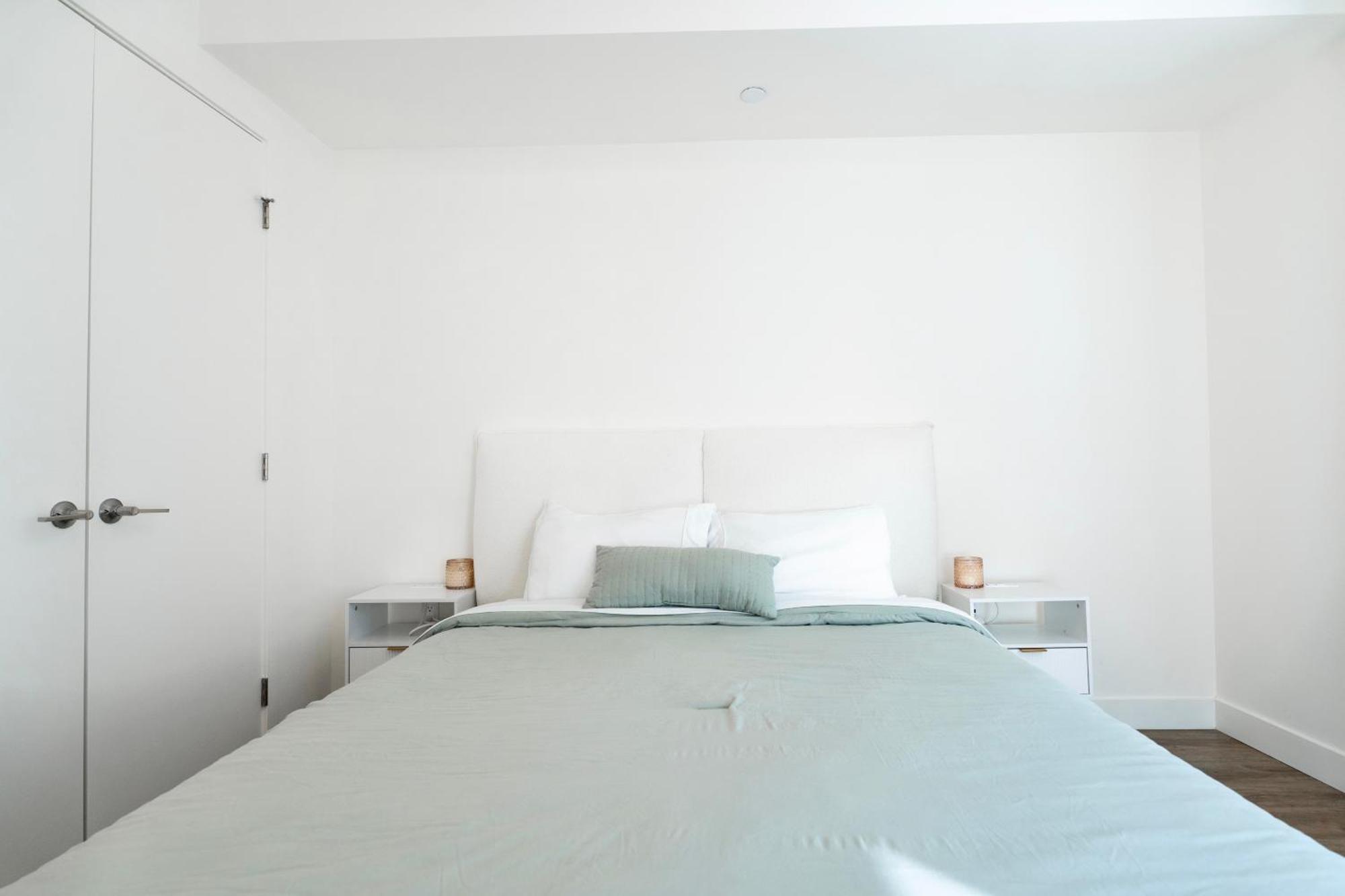 Ocean Breeze 2 Bed With Free Parking In Santa Monica Apartment Los Angeles